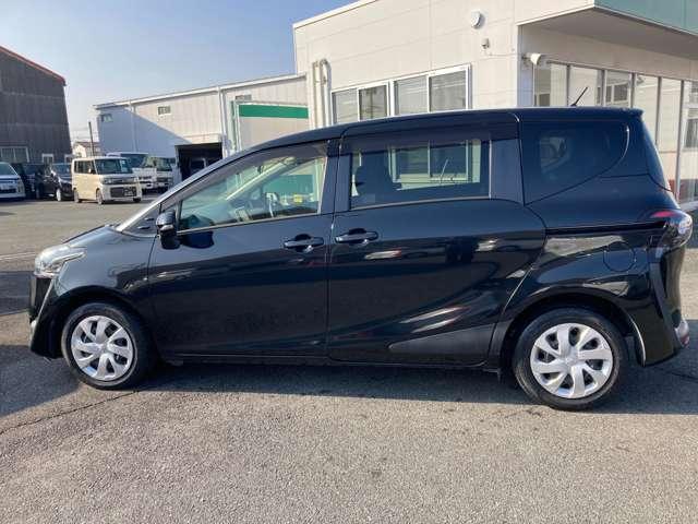 シエンタ Ｇ　メモリーナビ　Ｒカメラ　ナビ・ＴＶ　スマートキープッシュスタート　アイドリングＳ　１オ－ナ－　定期点検記録簿　ワンセグテレビ　フルオートエアコン　パワーウィンド　運転席エアバック　パワステ　ＡＢＳ（15枚目）