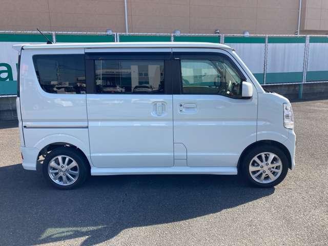 �y�j�l�f�z�[���f�B���O�X�Ƃ́z�����{�Ŗ�W�O�X�܂��^�c���Ă��܂����V�O�N�ȏ㎩���Ԃ�̔����Ă����m�E�n�E�ł��q���܂̎ԑI�т��؂ɃT�|�[�g�����Ă��������܂������񎿂̍����ڋq��̌����Ă݂Ă��������ˁ�