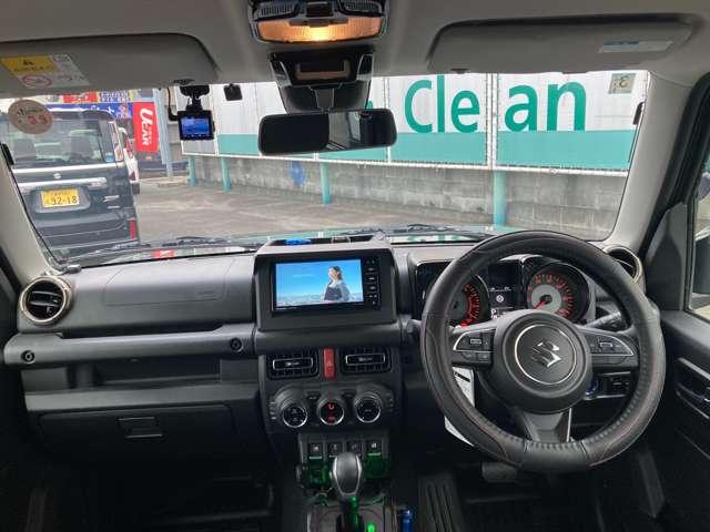 ジムニー ＸＣ　メモリーナビ　ドラレコ　ＥＴＣ　認定保証　衝突低減ブレーキ　アイドリングストップ付　Ｓヒーター　ナビテレビ　フルセグ地デジ　パワステ　１オーナー　切替式４ＷＤ　フルフラットシート　セキュリティ　ＡＢＳ（13枚目）