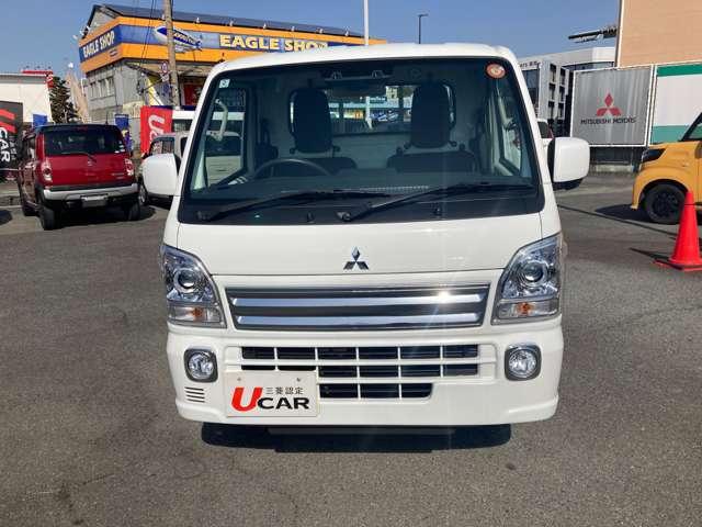 ミニキャブトラック Ｇ　４ＷＤ　プレミアム認定保証　横滑り防止　運転席エアバック　切り替え４ＷＤ　キ－レス　パワーウインド　運転席助手席エアバック　パワステ　ＡＢＳ　アイドリングストップ　クリアランスソナー　オートエアコン（5枚目）