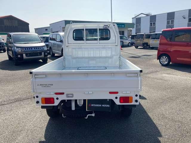ミニキャブトラック Ｇ　４ＷＤ　プレミアム認定保証　横滑り防止　運転席エアバック　切り替え４ＷＤ　キ－レス　パワーウインド　運転席助手席エアバック　パワステ　ＡＢＳ　アイドリングストップ　クリアランスソナー　オートエアコン（9枚目）