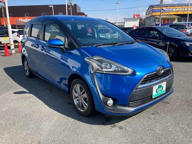 シエンタ Ｇ　メモリーナビ　Ｒカメラ　認定保証　バックカメラ付き　アイスト　スマートＫ　Ｗエアバッグ　点検記録簿　横滑防止装置　フルオートエアコン　エアバック　ナビＴＶ　フルセグＴＶ　ＥＴＣ　ＡＢＳ　パワステ（6枚目）