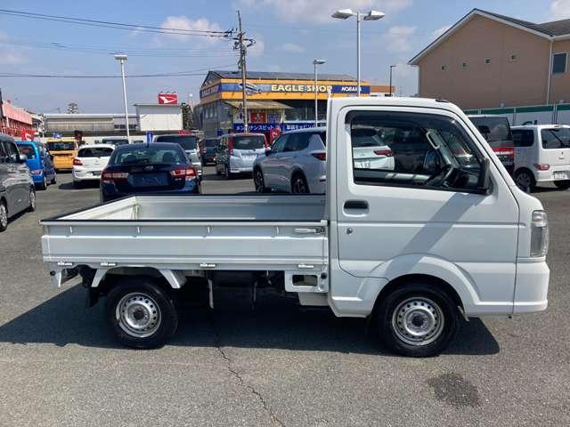 キャリイトラック KCエアコン・パワステ農繁仕様 メモリーナビ TV 認定保証 ワンオーナー車 切替式4WD 運転席エアバッグ パワステ AC 記録簿付き(5枚目)