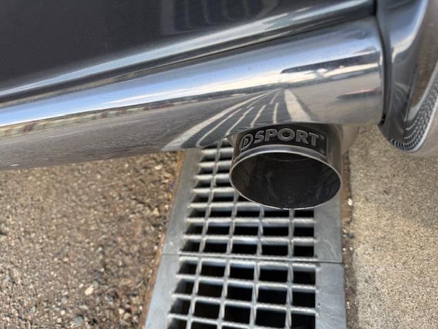 ミラジーノ ジーノ　パワステ　パワーウインド　エアコン　ミニライトグリル　４ＷＤ　５速マニュアル　ローダウン　Ｄ－ＳＰＯＲＴマフラー　ＮＥＷペイント（10枚目）