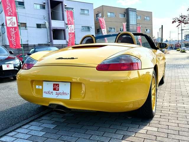 ボクスター ボクスター　ディーラー車　左ハンドル　５速マニュアル（8枚目）