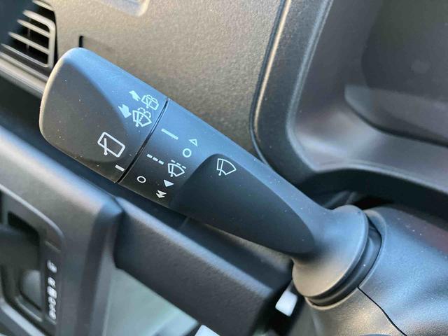 ハイゼットカーゴ ＤＸ　ワンオーナー　走行距離無制限１２ヶ月保証付き　禁煙　セキュリティアラーム　キーレスキー　両側スライドドア　エコアイドル　ハイビームアシスト　ＥＳＣ　オートライト　記録簿　レーンアシスト　両席エアバッグ　ワンオーナー（18枚目）