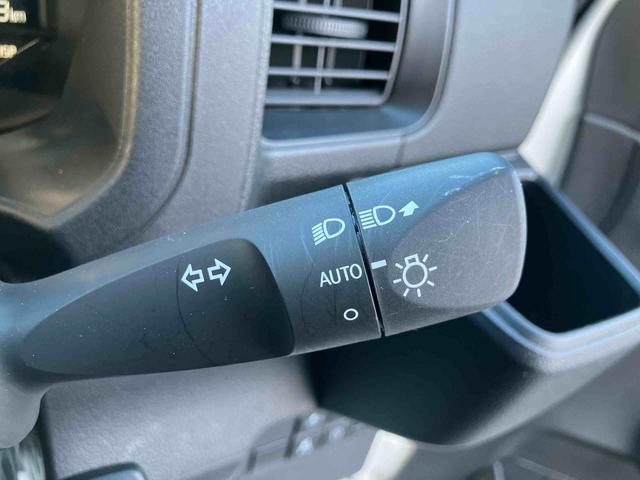 ハイゼットカーゴ ＤＸ　ワンオーナー　走行距離無制限１２ヶ月保証付き　禁煙　セキュリティアラーム　キーレスキー　両側スライドドア　エコアイドル　ハイビームアシスト　ＥＳＣ　オートライト　記録簿　レーンアシスト　両席エアバッグ　ワンオーナー（19枚目）