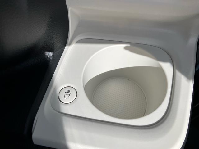 ムーヴキャンバス ストライプスＧ　ワンオーナー　走行距離無制限１２ヶ月保証付き　Ｗパワースライドドア　Ｂｔオーディオ　前後誤発進抑制　点検記録簿付　セキュリティーアラーム　シートヒータ　バックカメラ付　禁煙　ＵＳＢ入力　プッシュスタートスマートキー（24枚目）