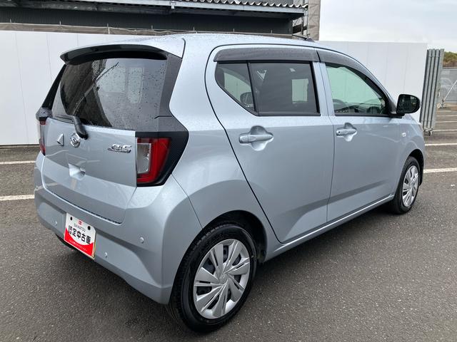 ミライース Ｘ　ＳＡＩＩＩ　ワンオーナー　走行距離無制限１２ヶ月保証付き　イモビライザー　キーレスエントリーシステム　車線逸脱警報装置　ｉ－ｓｔｏｐ　ＬＥＤヘットランプ　ワンオーナー車　オートＬＥＤ　運転席エアバッグ　Ｂカメラ　横滑り防止機能（13枚目）