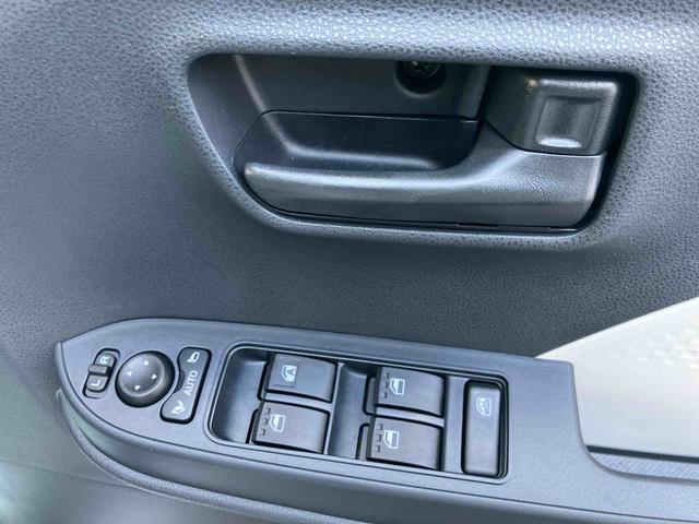 タント Ｘ　ワンオーナー　走行距離無制限１２ヶ月保証付き　アイドリングストップ車　ブレーキサポート　スマートキーシステム　禁煙　ＬＥＤライト　キーレスキー　Ｂカメラ　車線逸脱警報　オートハイビーム　片側電動両側スライドドア（32枚目）