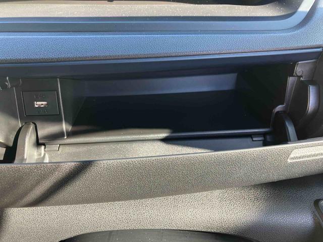 タント カスタムＸ　ワンオーナー　走行距離無制限１２ヶ月保証付き　衝突軽減ブレーキ　車線逸脱防止　アイドリングストップ機能　Ｂカメラ　禁煙　盗難警報装置　ＬＥＤ　ワンオーナー　キーレスエントリー　前席シートヒーター　オートＬＥＤ（24枚目）