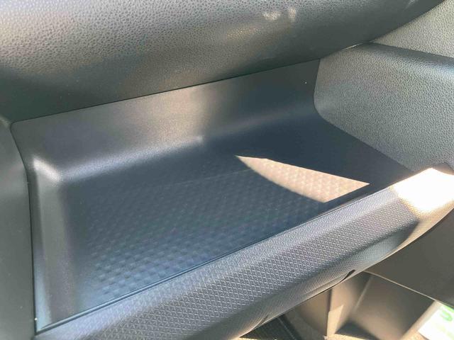 タント カスタムＸ　ワンオーナー　走行距離無制限１２ヶ月保証付き　衝突軽減ブレーキ　車線逸脱防止　Ｂｌｕｅｔｏｏｔｈオーディオ　アイドリングストップ機能　Ｂカメラ　禁煙　盗難警報装置　ＬＥＤ　ワンオーナー　キーレスエントリー　ＵＳＢ（35枚目）