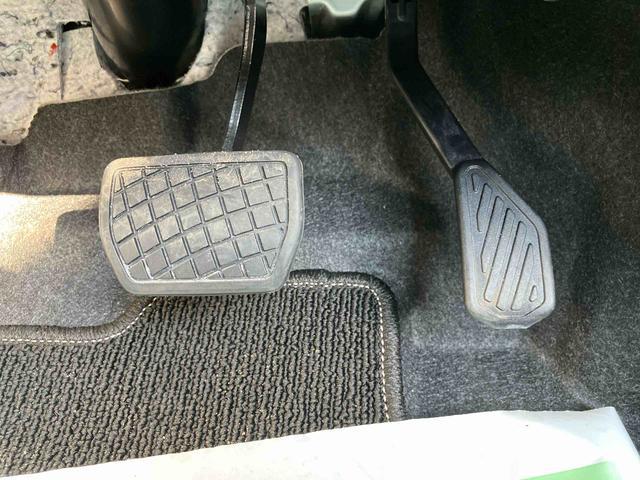 タント カスタムＸ　ワンオーナー　走行距離無制限１２ヶ月保証付き　衝突軽減ブレーキ　車線逸脱防止　Ｂｌｕｅｔｏｏｔｈオーディオ　アイドリングストップ機能　Ｂカメラ　禁煙　盗難警報装置　ＬＥＤ　ワンオーナー　キーレスエントリー　ＵＳＢ（39枚目）