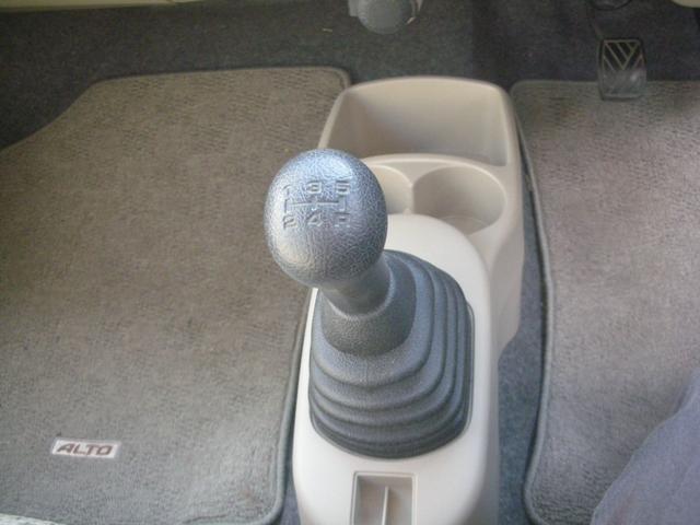 アルト F 5速MT 純正ステレオ キーレス(9枚目)