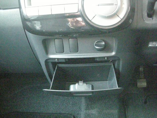 タント カスタムＸ　純正ナビ・ＴＶ　Ｂｌｕｅｔｏｏｔｈ　バックカメラ　ドラレコ　左側パワースライド　スマートキー（13枚目）