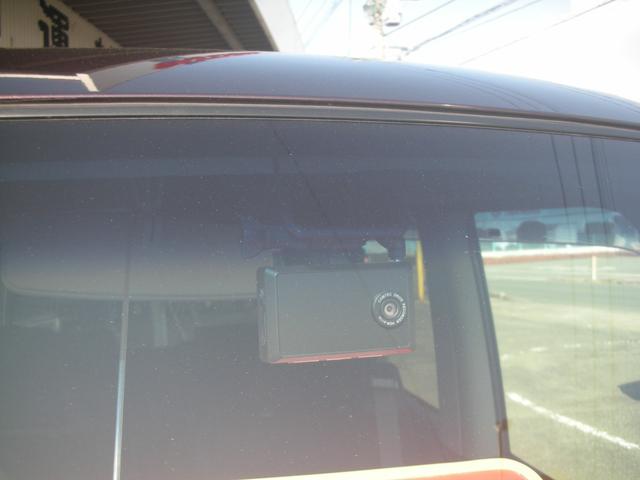 タント カスタムＸ　純正ナビ・ＴＶ　Ｂｌｕｅｔｏｏｔｈ　バックカメラ　ドラレコ　左側パワースライド　スマートキー（18枚目）