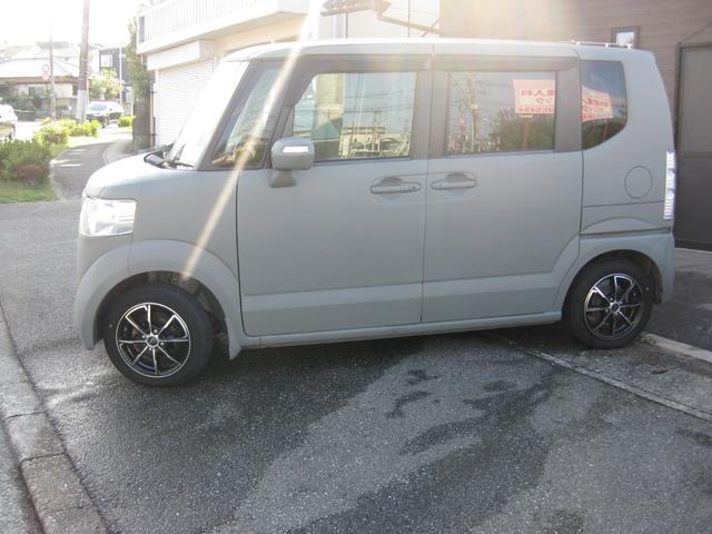 Ｎ－ＢＯＸ Ｇ・Ｌパッケージ　整備手帳、取説　Ｂモニタ　純正ＳＤナビ　フルセグＴＶ　ＥＴＣ　全塗装マッドカーキ（5枚目）