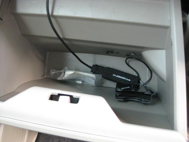 Ｎ－ＢＯＸ Ｇ・Ｌパッケージ　整備手帳、取説　Ｂモニタ　純正ＳＤナビ　フルセグＴＶ　ＥＴＣ　全塗装マッドカーキ（11枚目）