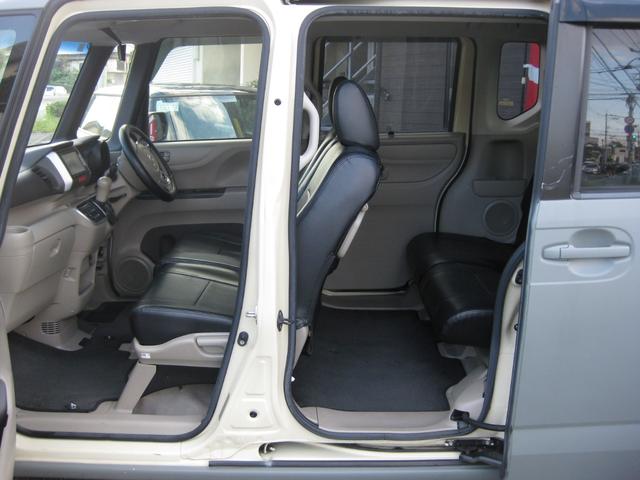 Ｎ－ＢＯＸ Ｇ・Ｌパッケージ　整備手帳、取説　Ｂモニタ　純正ＳＤナビ　フルセグＴＶ　ＥＴＣ　全塗装マッドカーキ（27枚目）