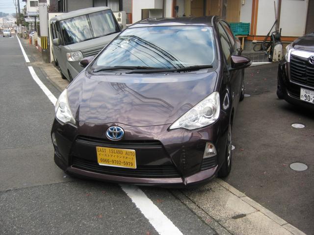 アクア Ｓ　Ｂモニター　ウインカーミラー　ドライブレコーダー　ＥＴＣ　　社外ナビ、ＴＶ　取説（2枚目）