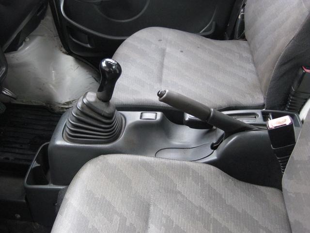 キャリイトラック 　頑丈ダンプ　４ＷＤ　ＡＣ　ＰＳ　整備手帳、取説（15枚目）