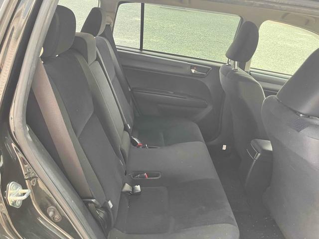 カローラフィールダー ハイブリッドＧ　ＥＴＣ　バックカメラ　ナビ　ＴＶ　キーレスエントリー　電動格納ミラー　ＣＶＴ　衝突安全ボディ　ＡＢＳ　ＥＳＣ　エアコン　パワーステアリング　パワーウィンドウ　運転席エアバッグ　助手席エアバッグ（22枚目）