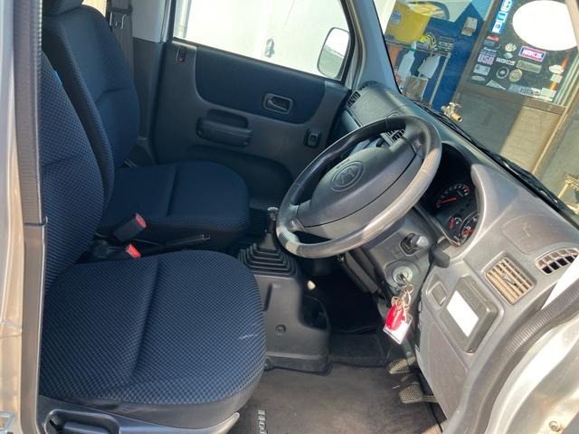 バモスホビオプロ ベースグレード　５ＭＴ　４ＷＤ　エアコン　パワステ　キーレス（17枚目）