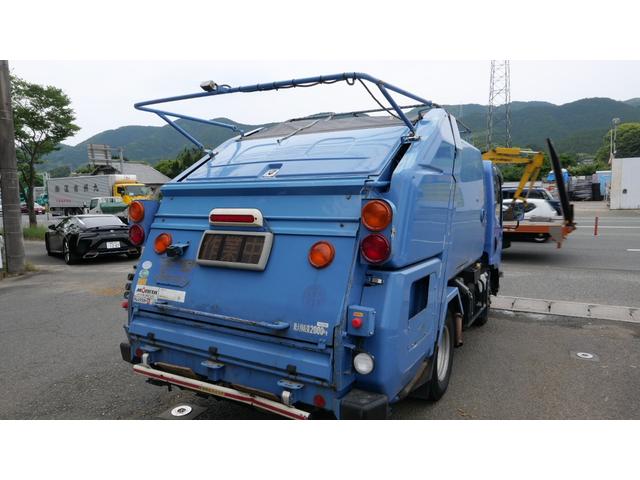 エルフトラック ２トンプレス式塵芥車　４．１立米（6枚目）