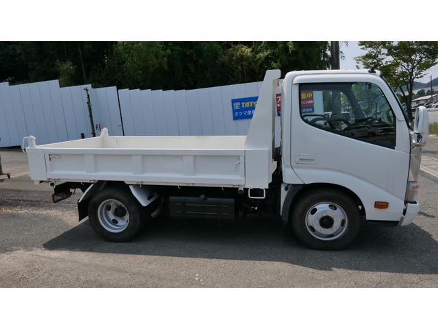 デュトロ ３トン低床ダンプ　Ｄターボ（4枚目）