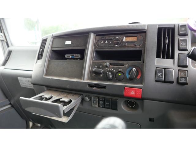 エルフトラック ２トンプレス式塵芥車　モリタ４．１立米（14枚目）