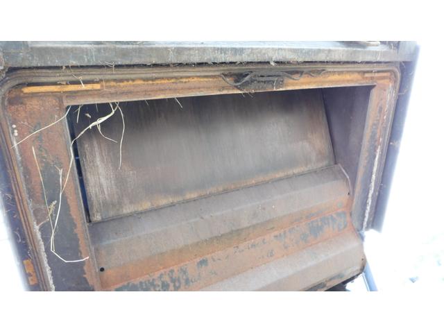 エルフトラック ２トンプレス式塵芥車　モリタ４．１立米（23枚目）