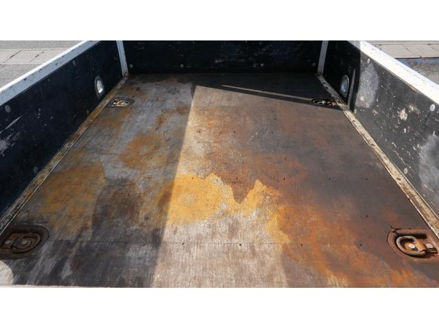 キャンター ２トンＷキャブ全低床（9枚目）