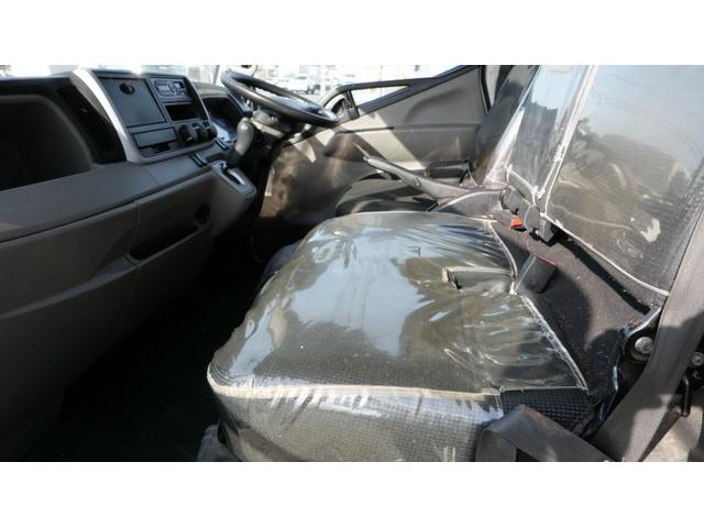 キャンター ２トンＷキャブ全低床（15枚目）