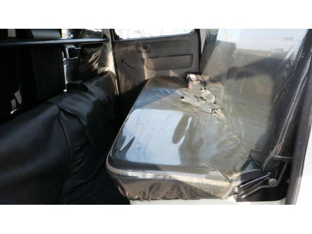 キャンター ２トンＷキャブ全低床（16枚目）