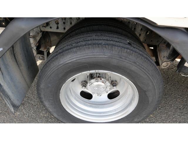 キャンター ２トンＷキャブ全低床（18枚目）