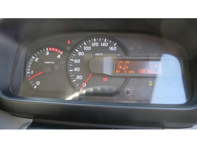 デュトロ ２トン平ボディー　４ＷＤ（12枚目）