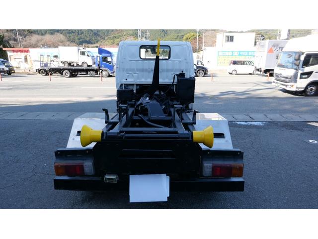 デュトロ ２トンコンテナ専用アームロール（9枚目）