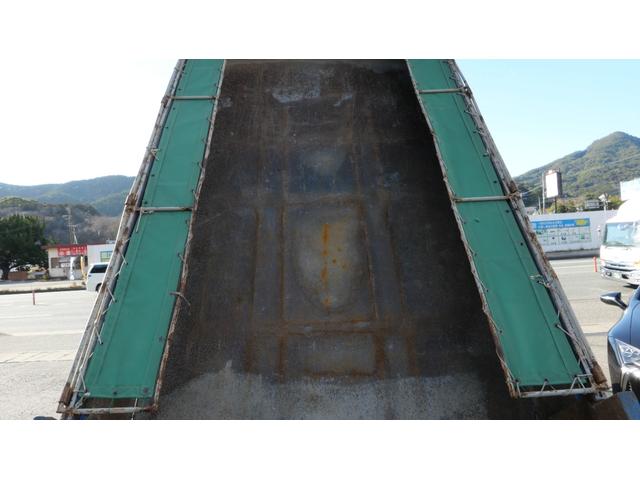 キャンター ダンプ　３トン高床ダンプ　５．２４Ｌ（17枚目）