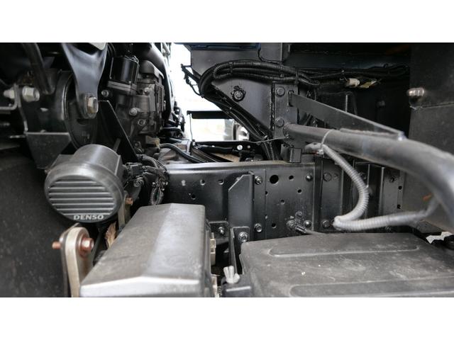 エルフトラック ２トンプレス式塵芥車　４．１立米（17枚目）