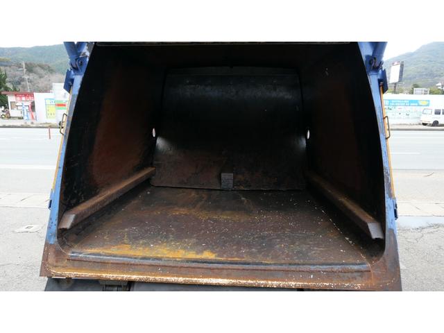 エルフトラック ２トンプレス式塵芥車　４．１立米（20枚目）
