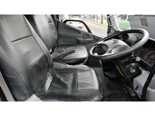 ダイナトラック ２トン低床ダンプ　Ｄターボ　コボレーン（12枚目）