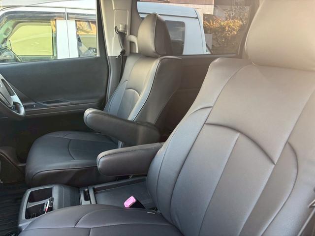 ヴェルファイア ２．４Ｚ　グリルモデリスタ　ＴＶ＆ナビ　後席モニター　バックカメラ　プッシュスタート　キーレスエントリー　スマートキー　ＥＴＣ　両側電動スライドドア　３列シート　アルミホイール（33枚目）