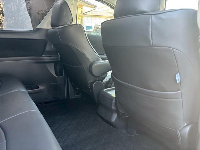 ヴェルファイア ２．４Ｚ　グリルモデリスタ　ＴＶ＆ナビ　後席モニター　バックカメラ　プッシュスタート　キーレスエントリー　スマートキー　ＥＴＣ　両側電動スライドドア　３列シート　アルミホイール（41枚目）