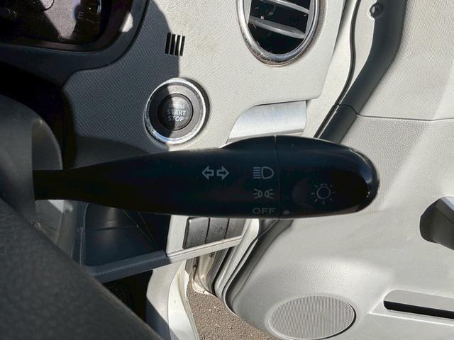 ワゴンＲ ＦＸリミテッドＩＩ　ＥＴＣ　スマートキー　キーレスエントリー　盗難防止システム　ＣＤ再生可　衝突安全ボディ　エアバック　エアコン　パワーステアリング　パワーウィンドウ　アルミホイール（7枚目）