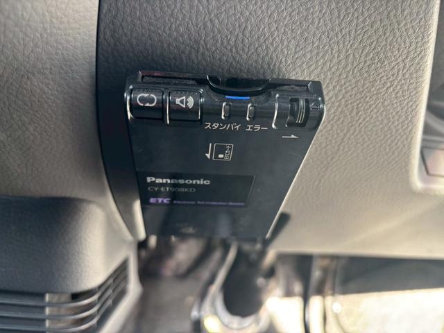 ワゴンＲ ＦＸリミテッドＩＩ　ＥＴＣ　スマートキー　キーレスエントリー　盗難防止システム　ＣＤ再生可　衝突安全ボディ　エアバック　エアコン　パワーステアリング　パワーウィンドウ　アルミホイール（14枚目）