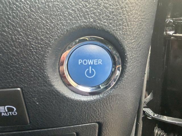 アルファードハイブリッド エグゼクティブラウンジ　ＴＶ＆ナビ　革シート　パワーシート　バックカメラ　後席モニター　アダプティブクルーズコントロール　電動リアゲート　両側電動スライドドア　ＥＴＣ　キーレスエントリー　スマートキー　４ＷＤ　全周囲カメラ（12枚目）