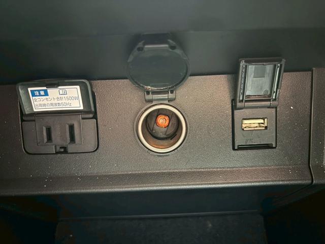 アルファードハイブリッド エグゼクティブラウンジ　ＴＶ＆ナビ　革シート　パワーシート　バックカメラ　後席モニター　アダプティブクルーズコントロール　電動リアゲート　両側電動スライドドア　ＥＴＣ　キーレスエントリー　スマートキー　４ＷＤ　全周囲カメラ（29枚目）