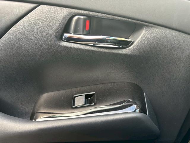 アルファードハイブリッド エグゼクティブラウンジ　ＴＶ＆ナビ　革シート　パワーシート　バックカメラ　後席モニター　アダプティブクルーズコントロール　電動リアゲート　両側電動スライドドア　ＥＴＣ　キーレスエントリー　スマートキー　４ＷＤ　全周囲カメラ（46枚目）