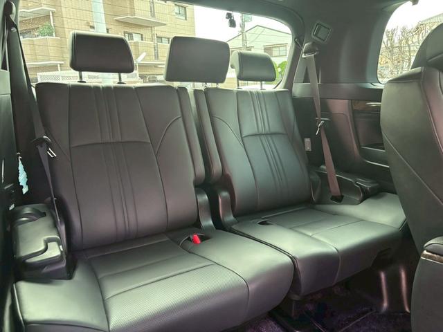 アルファードハイブリッド エグゼクティブラウンジ　ＴＶ＆ナビ　革シート　パワーシート　バックカメラ　後席モニター　アダプティブクルーズコントロール　電動リアゲート　両側電動スライドドア　ＥＴＣ　キーレスエントリー　スマートキー　４ＷＤ　全周囲カメラ（63枚目）