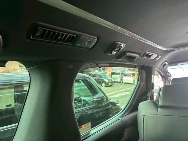 アルファードハイブリッド エグゼクティブラウンジ　ＴＶ＆ナビ　革シート　パワーシート　バックカメラ　後席モニター　アダプティブクルーズコントロール　電動リアゲート　両側電動スライドドア　ＥＴＣ　キーレスエントリー　スマートキー　４ＷＤ　全周囲カメラ（68枚目）